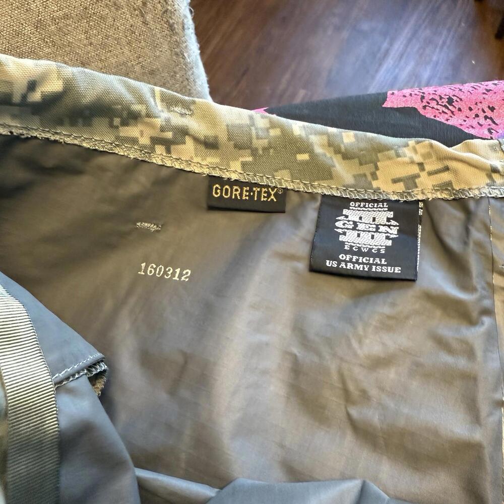 Gore-Tex ECWCS Gen III‎ Extreme Cold Wet Weather Pants OCP Size Medium Reg 38x28 - Picture 7 of 9
